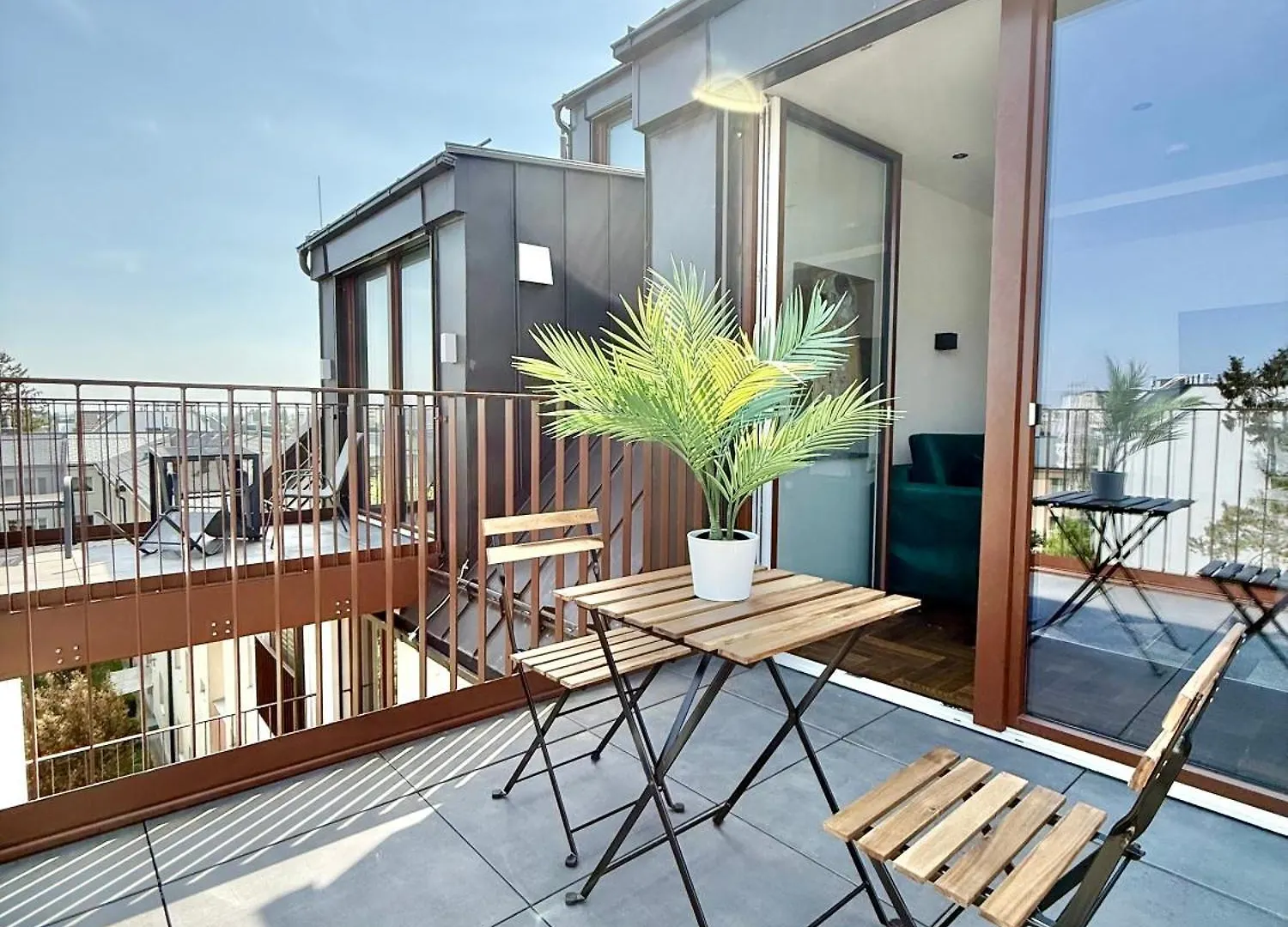 דירה Penthouse Wien Mit Parkplatz Und Balkon